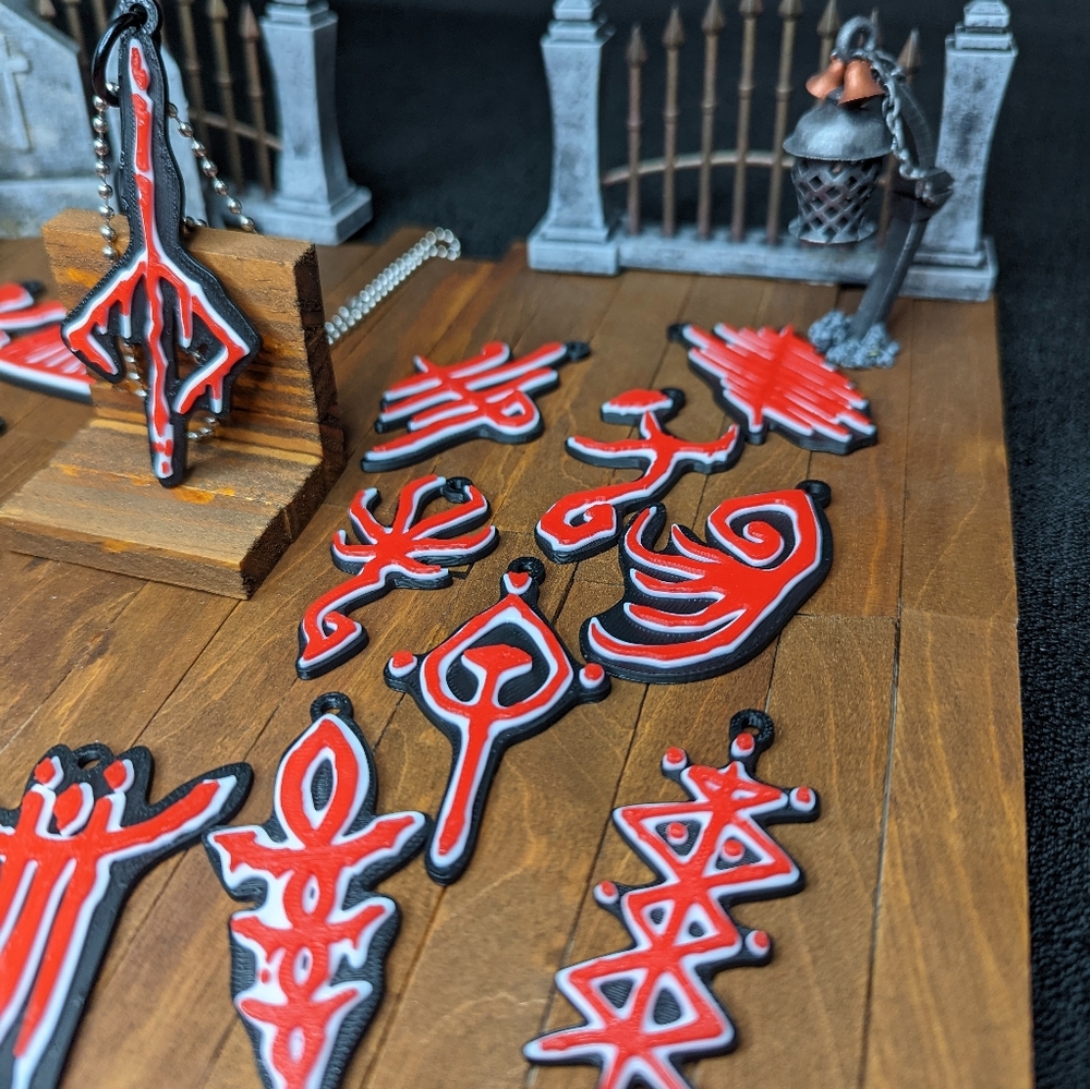 Bloodborne Modular Rune Necklace - Picture 3 of 7